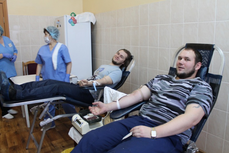 32 донора сдали кровь на Чебоксарской ГЭС