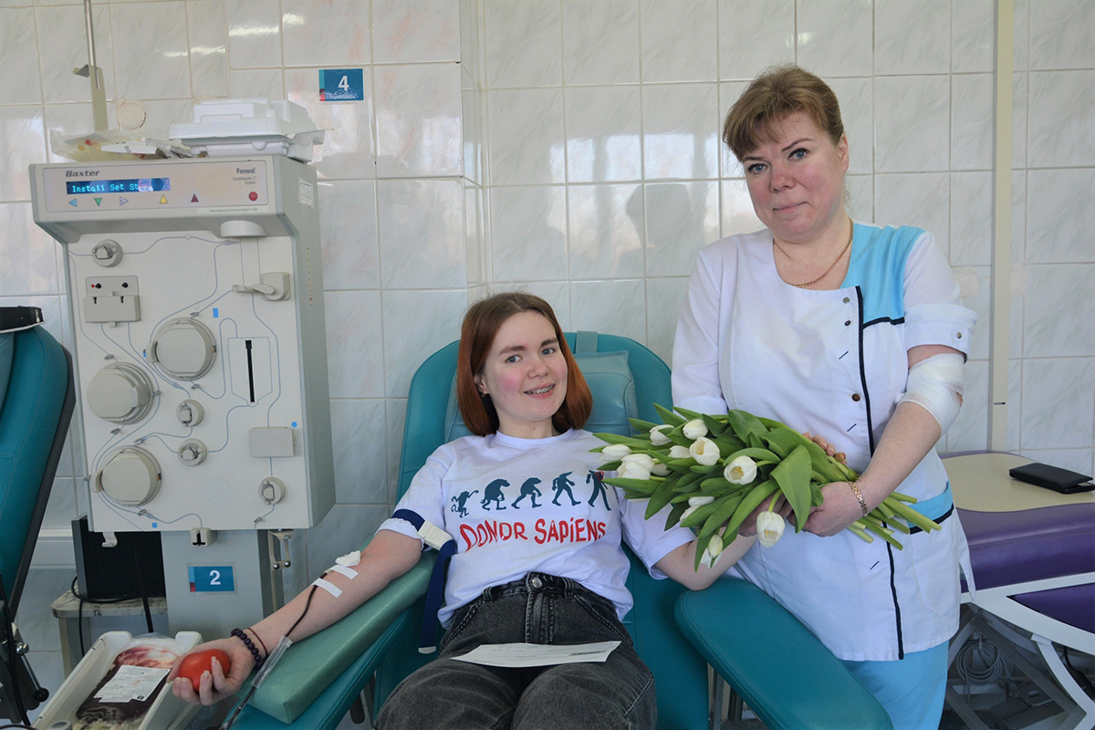 Ежегодно жители региона сдают порядка тринадцати тонн донорской крови и ее компонентов