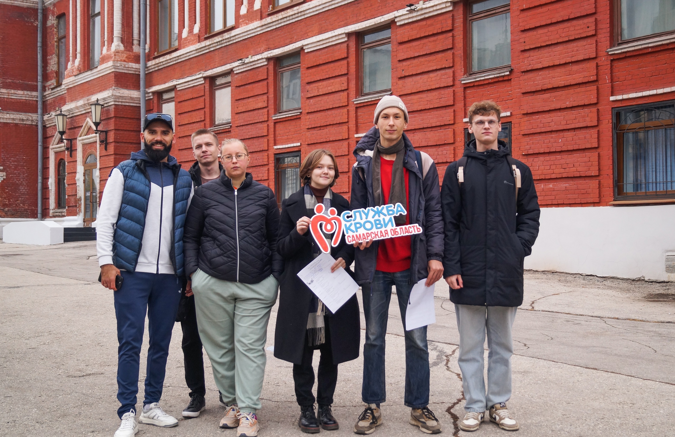 Быть донором – тоже искусство. Работники культуры Самарской области приняли участие в донорской акции