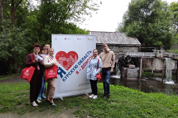 Курская служба крови организовала акцию «Донорский туризм» в поселке Пристень
