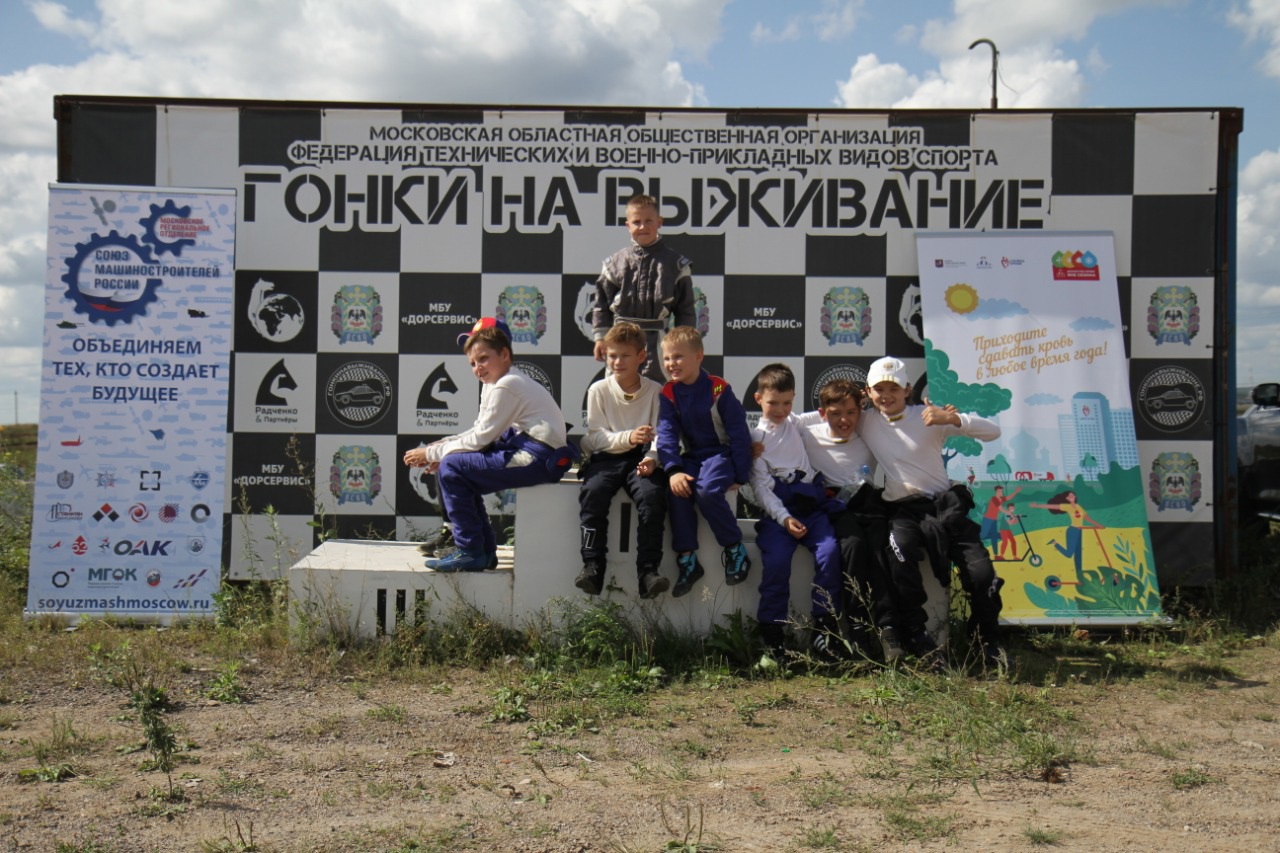 На соревнованиях по кроссовым гонкам «Кубка Kramar Motorsport» состоялась акция по пропаганде донорства крови