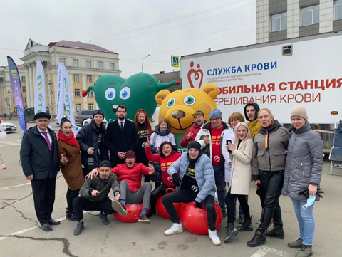 «Сердечные пары» и подарки от «Слаты»: как прошел Национальный день донора в Иркутске