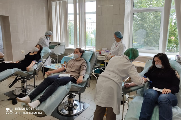 У студентов Энгельсского медицинского колледжа в Саратовской области прошла «Донорская неделя» 