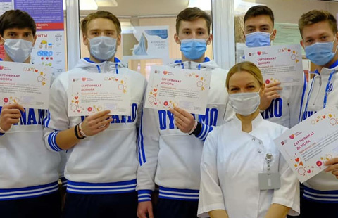 Пляжные волейболисты из столичного клуба «Динамо» стали донорами крови