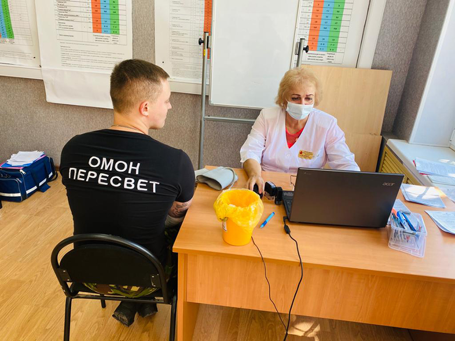 Бойцы отряда особого назначения Сергиева Посада сдали кровь для медучреждений Подмосковья