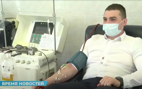 Трехтысячный донор сдал антиковидную плазму в Волгограде